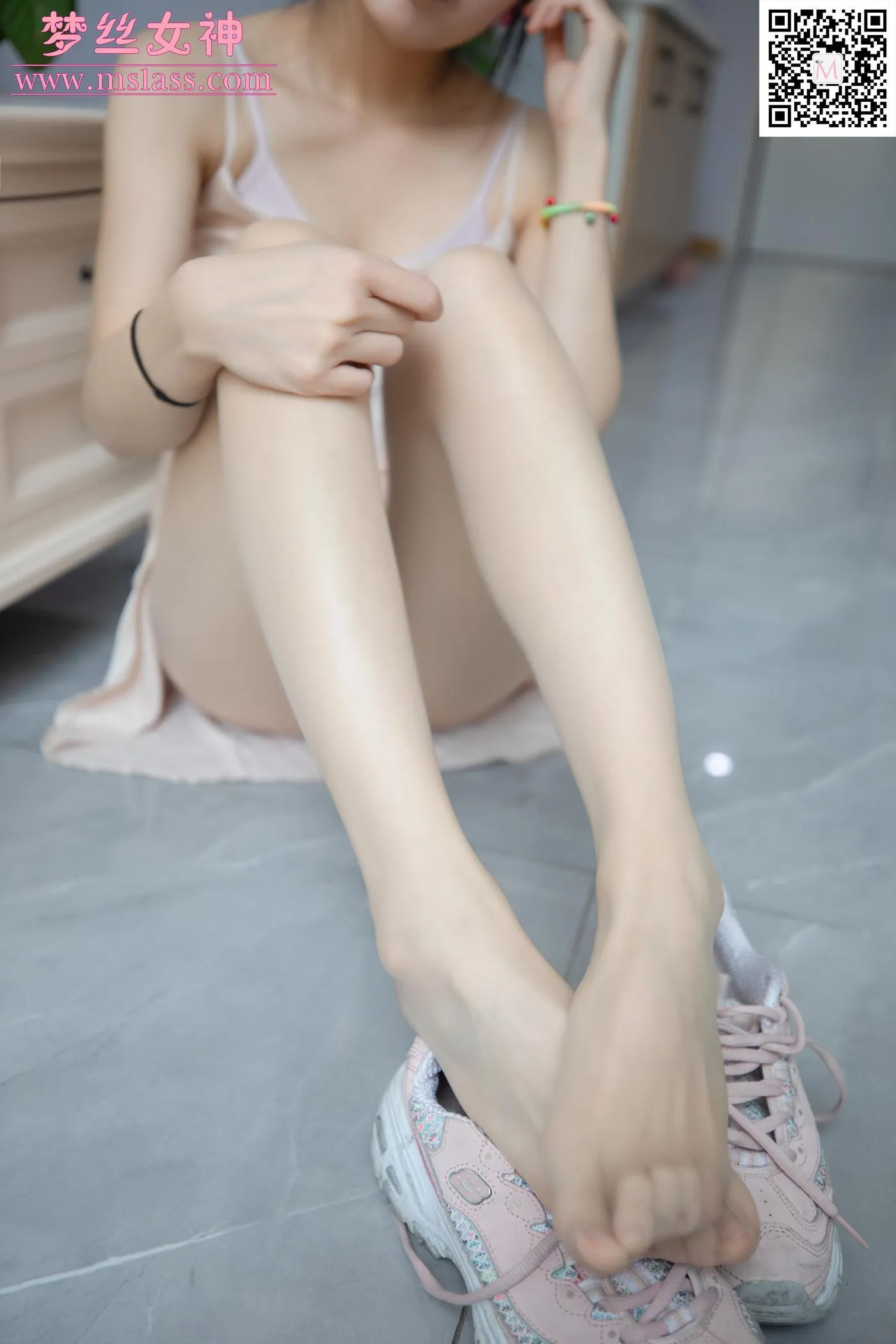 [MSLASS梦丝女神] 2020.11.02 NO.131 莹仙女 PINK [52P]插图1